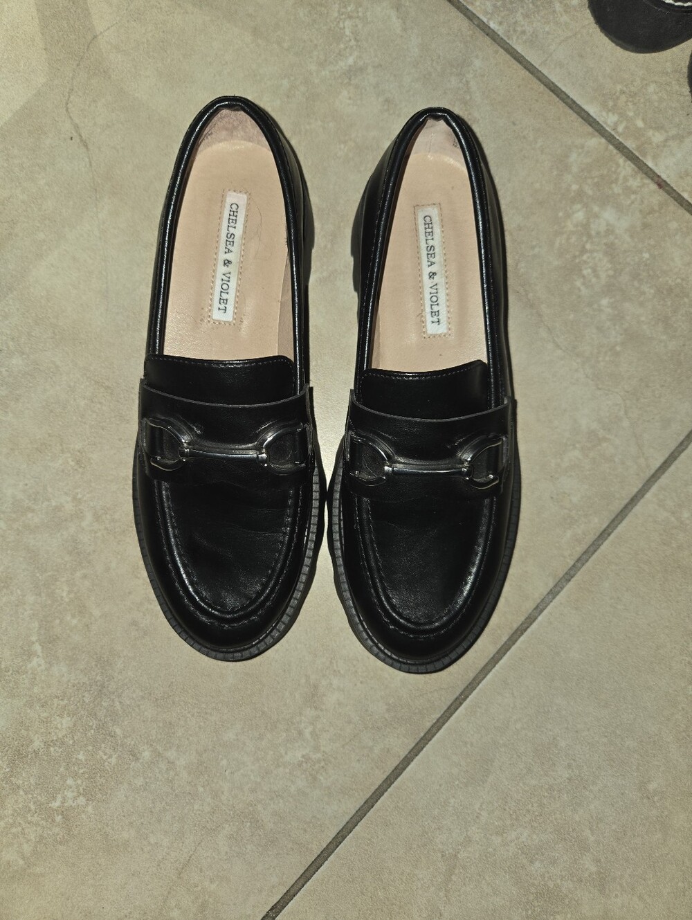 Chelsea & Violet Black Leather Slip-On Loafers with Metal Bit